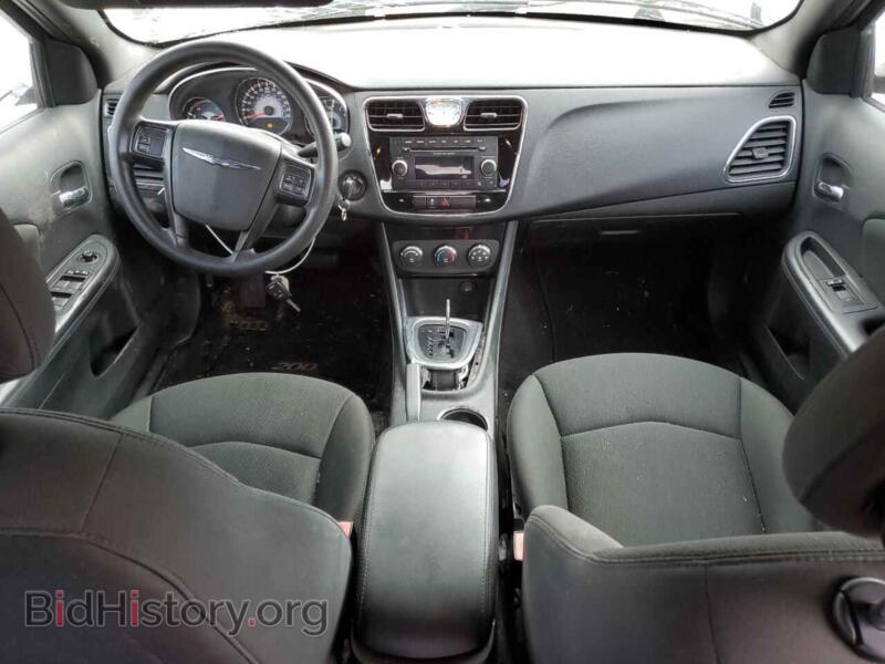 2012 Chrysler 200 (VIN 1C3CCBAB4CN152651) — photo 8 of 12