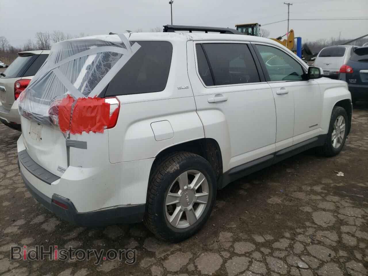 2011 GMC TERRAIN - VIN: 2CTALSEC8B6461570 - Фото 3