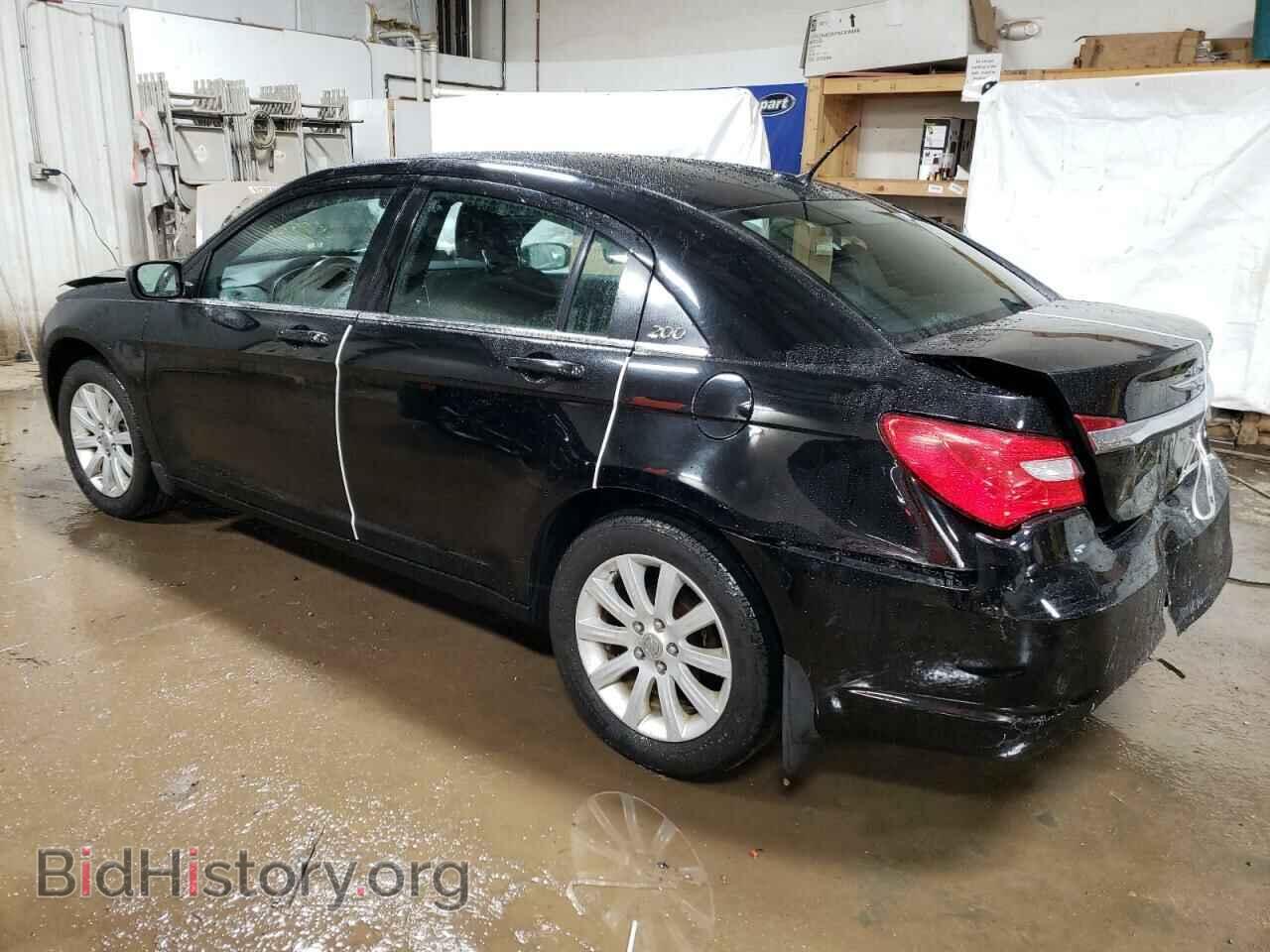 2011 CHRYSLER 200 - VIN: 1C3BC1FB4BN543117 - Фото 2
