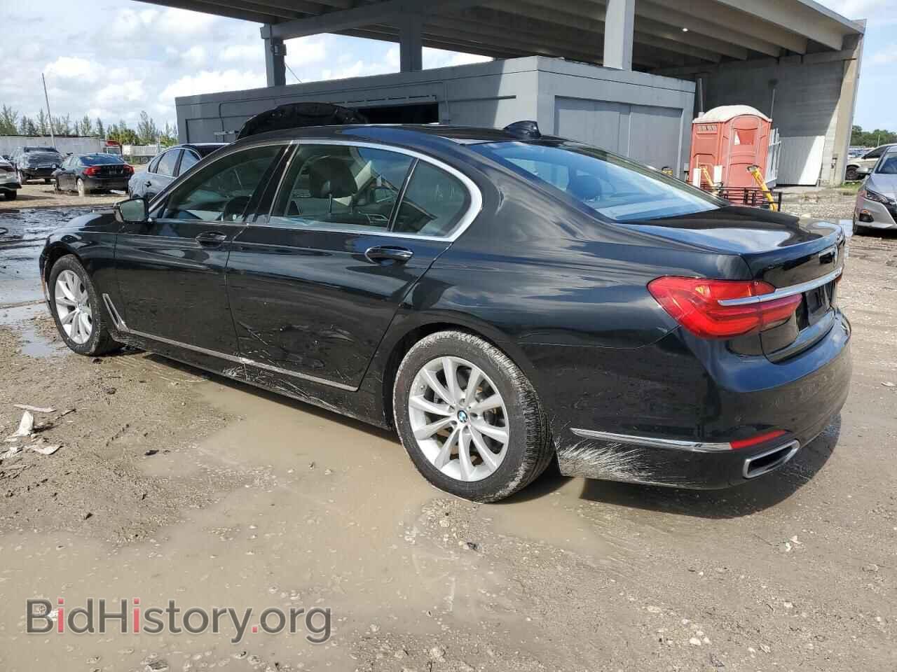2018 BMW 7 SERIES - VIN: WBA7E2C5XJG742432 - Фото 2