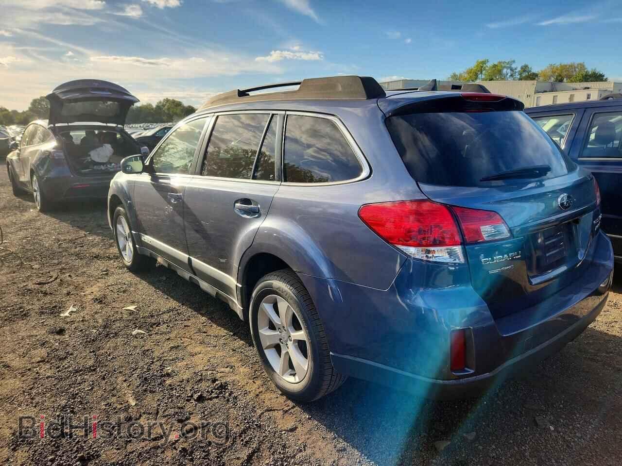 2014 SUBARU OUTBACK - VIN: 4S4BRBCC2E3233198 - Photo 2