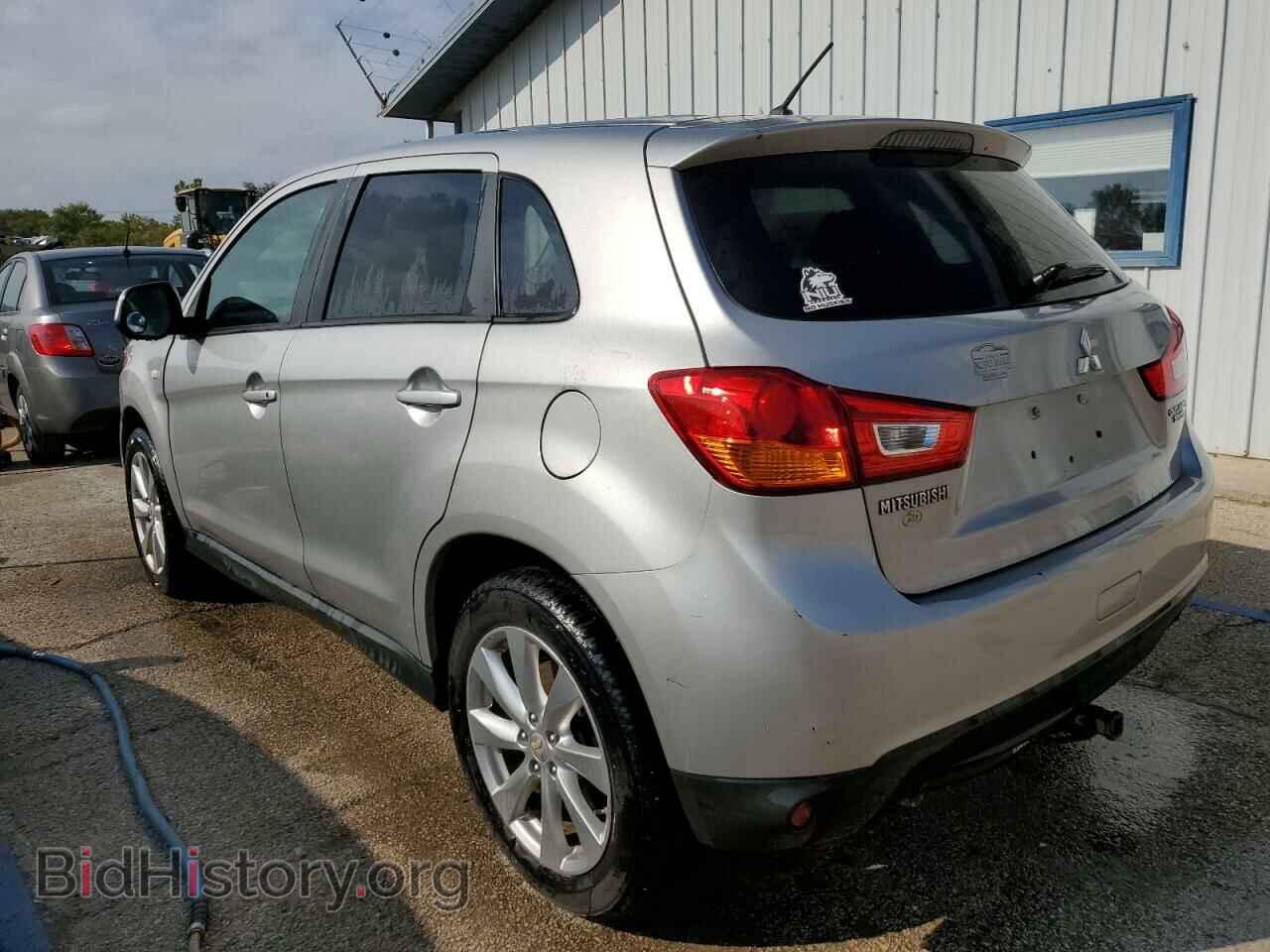 2015 MITSUBISHI OUTLANDER - VIN: 4A4AR3AU0FE045182 - Фото 2