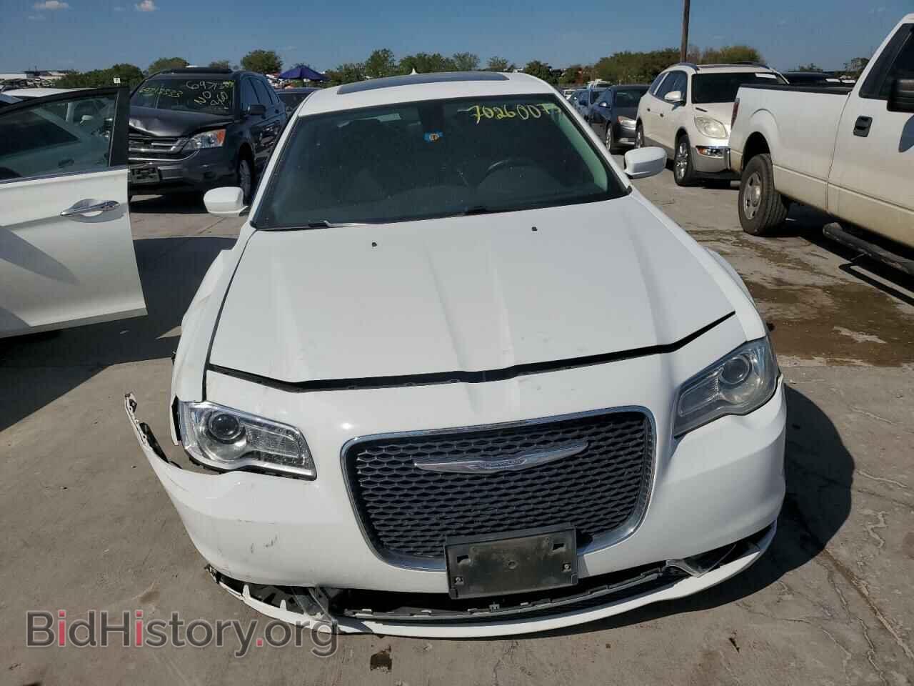 2016 CHRYSLER 300 - VIN: 2C3CCAAG6GH311190 - Фото 5