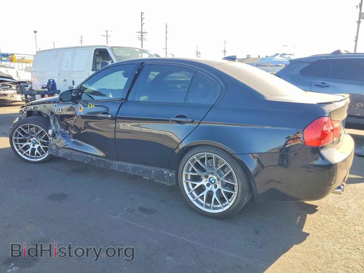 2011 BMW M3 - VIN: WBSPM9C51BE203878 - Photo 2