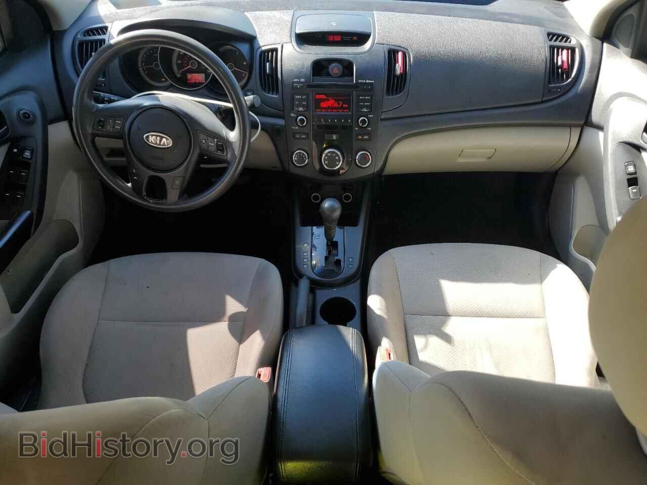 2010 KIA FORTE - VIN: KNAFU4A24A5813090 - Фото 8