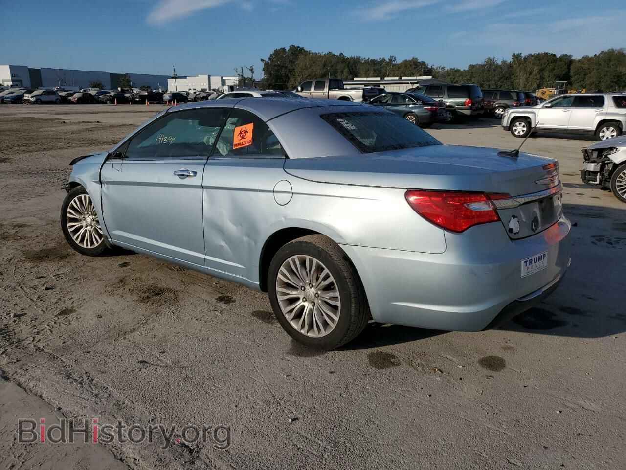 2012 CHRYSLER 200 - VIN: 1C3BCBFG6CN233733 - Фото 2