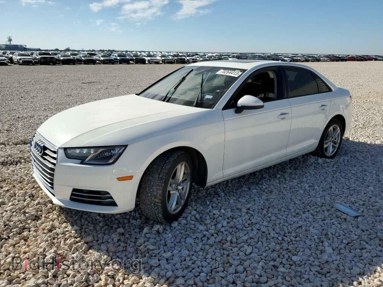 Фотография WAUGMAF48HN031155 - AUDI A4 2017