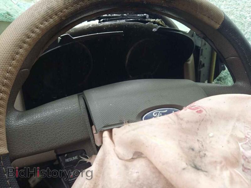 2007 Ford EDGE (VIN 2FMDK36C97BA79042) — photo 8 of 10