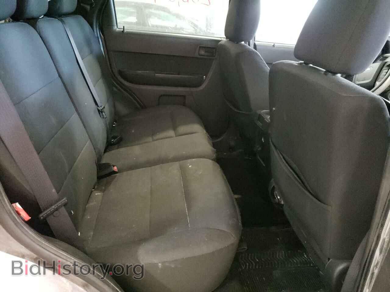 2011 FORD ESCAPE - VIN: 1FMCU0DG8BKC05853 - Фото 6