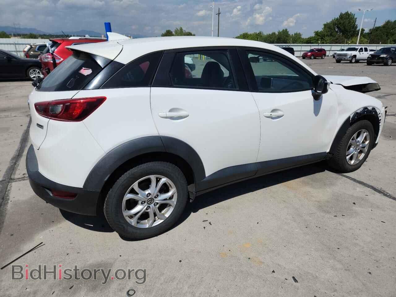 2016 MAZDA CX-3 - VIN: JM1DKFC76G0137204 - Фото 3