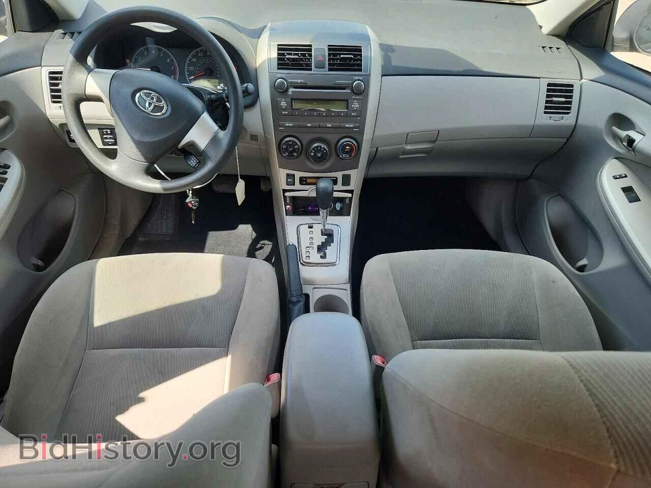 2011 TOYOTA COROLLA - VIN: 2T1BU4EE5BC670662 - Фото 8