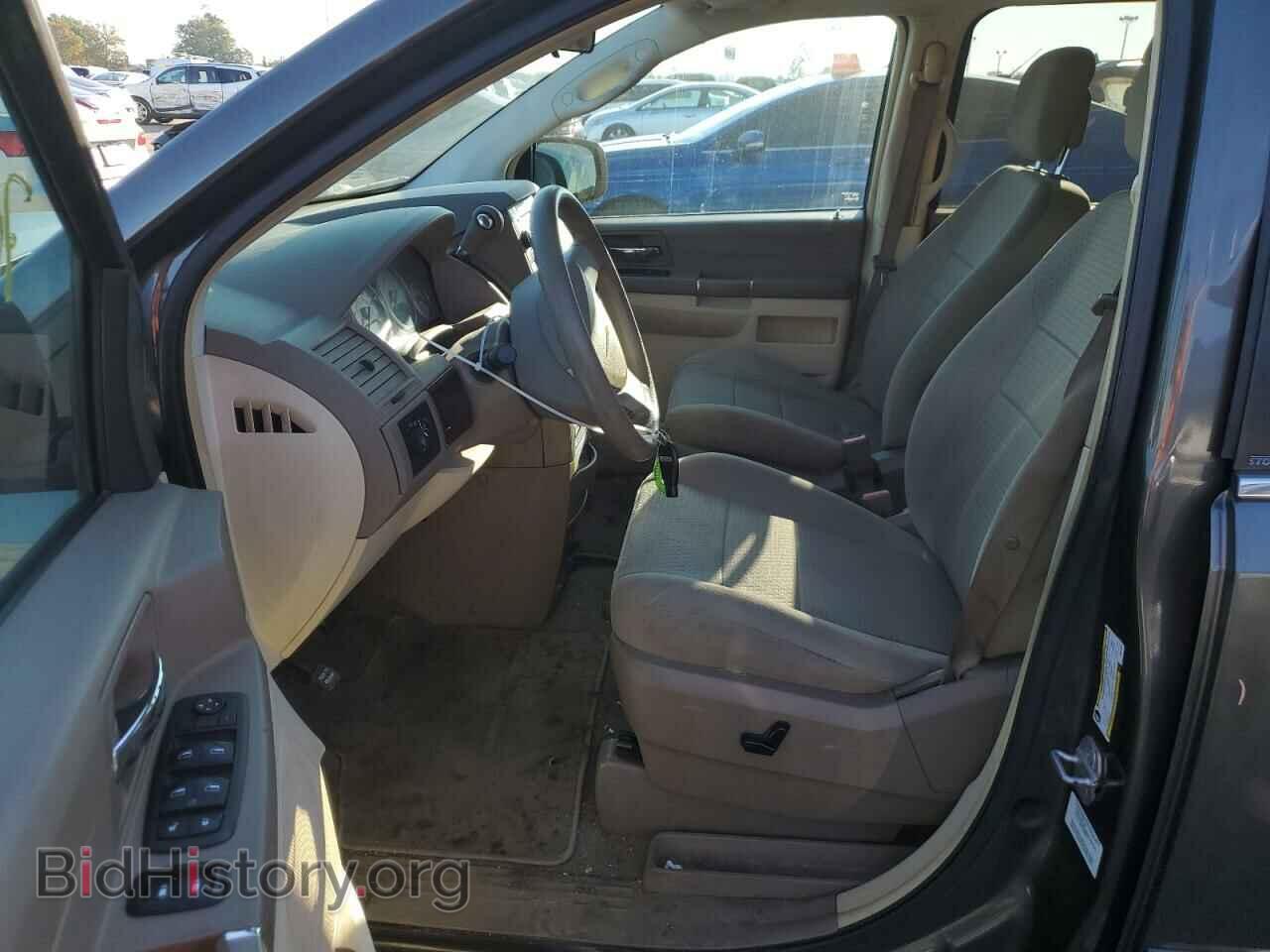 2010 CHRYSLER MINIVAN - VIN: 2A4RR2D19AR374927 - Фото 7
