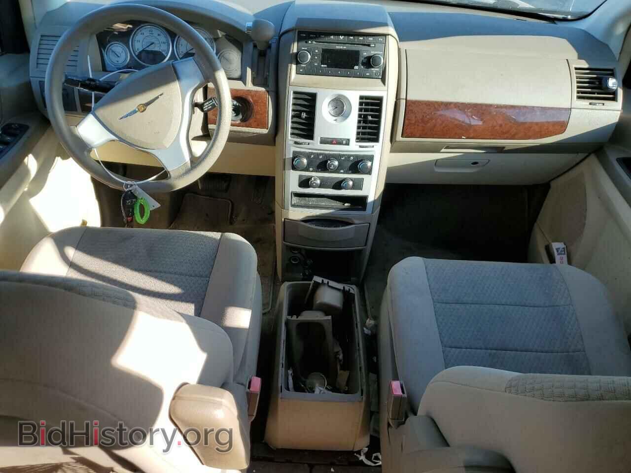 2010 CHRYSLER MINIVAN - VIN: 2A4RR2D19AR374927 - Фото 8