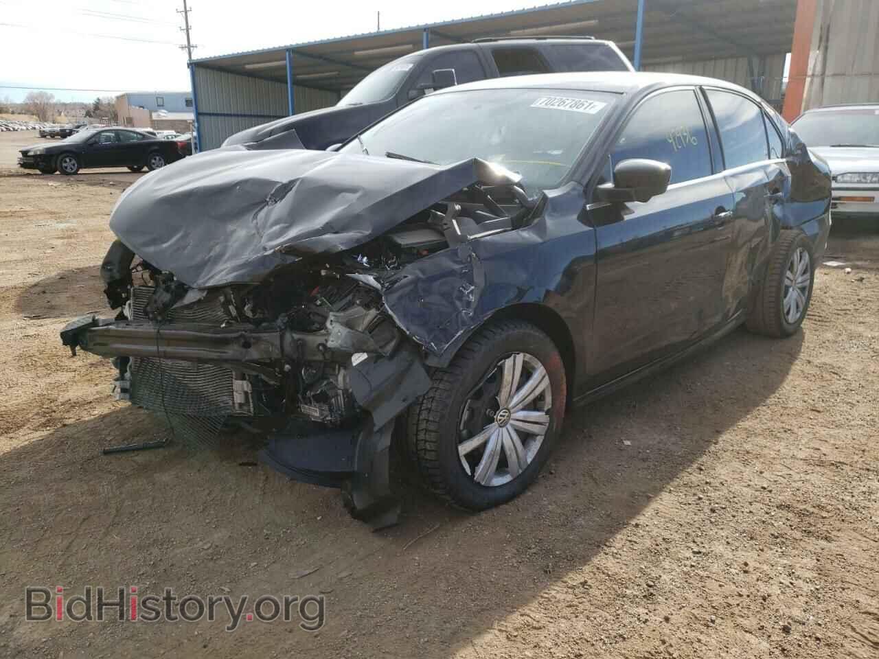 2017 VOLKSWAGEN JETTA - VIN: 3VW2B7AJ4HM359621 - Фото 2