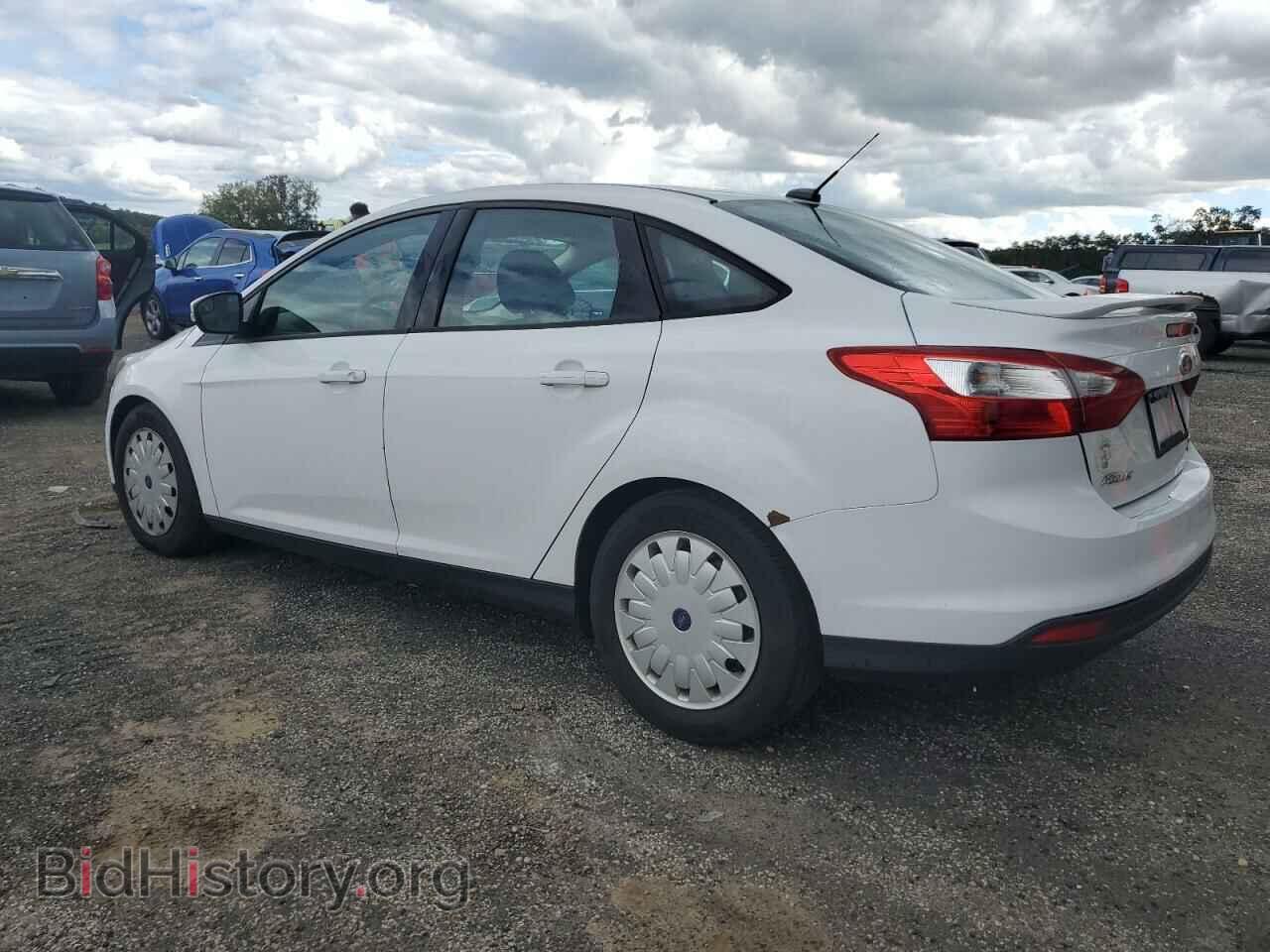 2014 FORD FOCUS - VIN: 1FADP3F20EL110632 - Фото 2