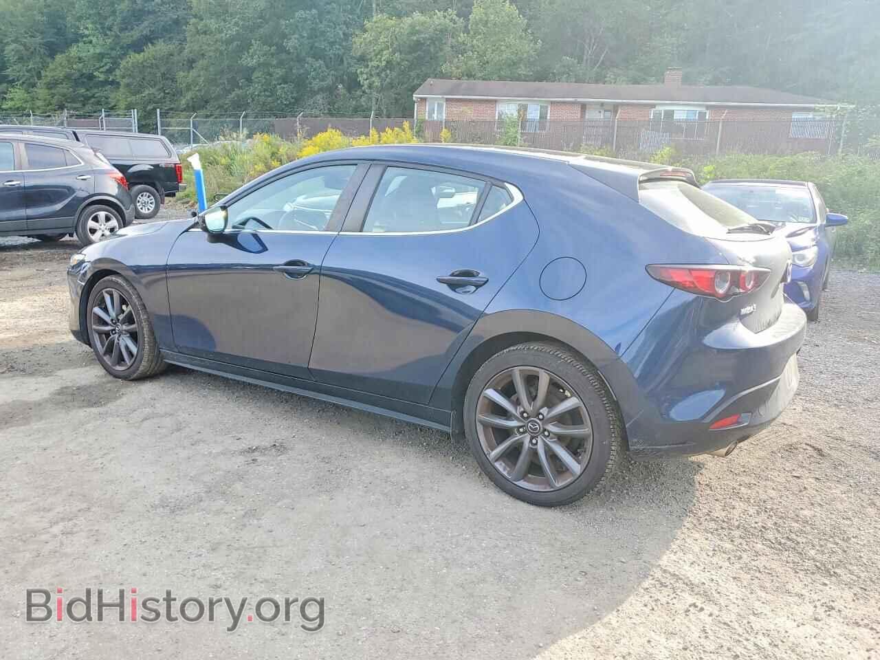 2019 MAZDA 3 - VIN: JM1BPAJMXK1131705 - Photo 2
