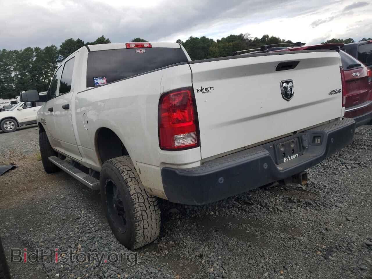 2018 RAM All Models - VIN: 3C6UR5CL9JG106994 - Фото 2