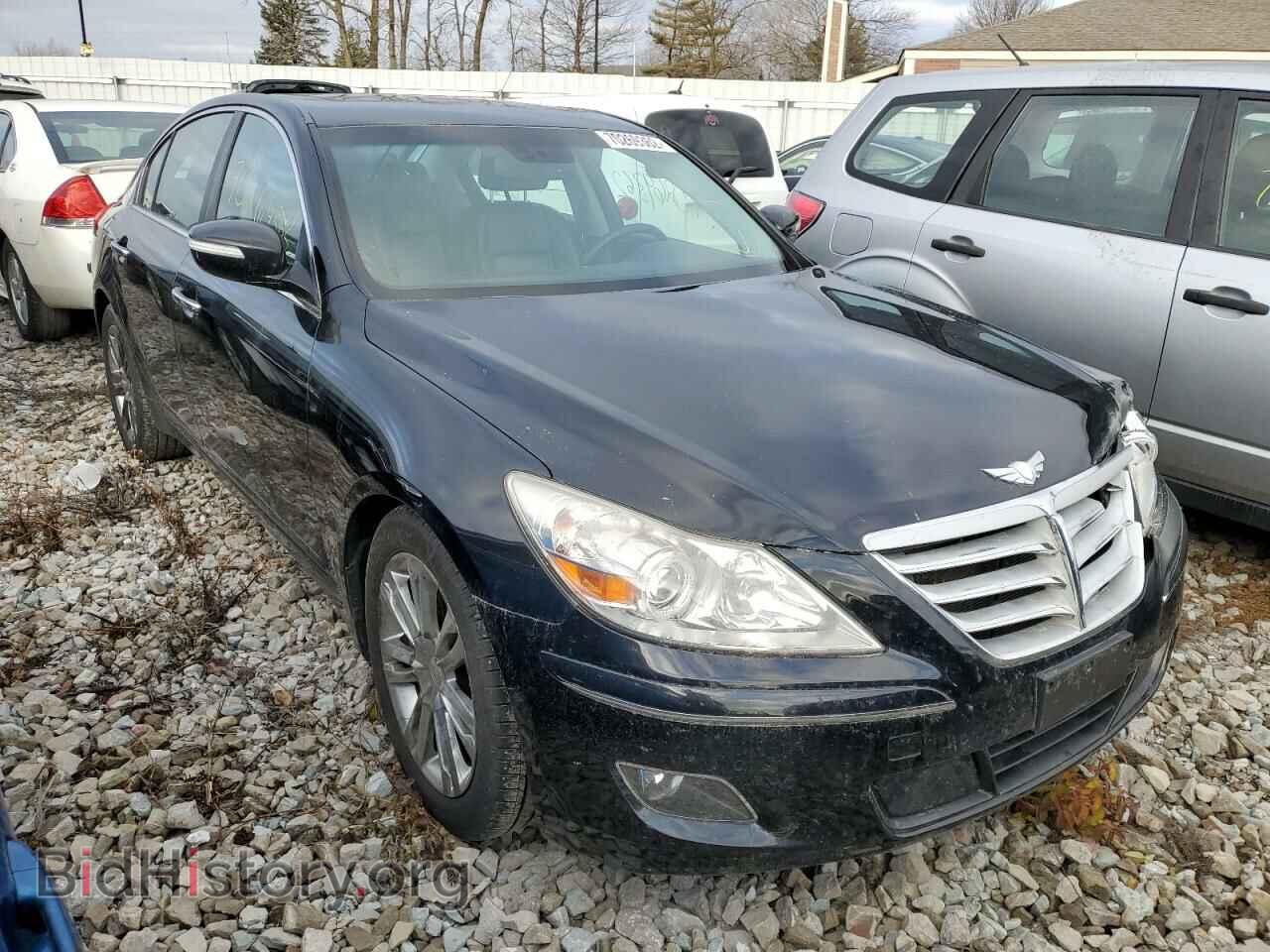 2011 HYUNDAI GENESIS - VIN: KMHGC4DE3BU121163 - Фото 4