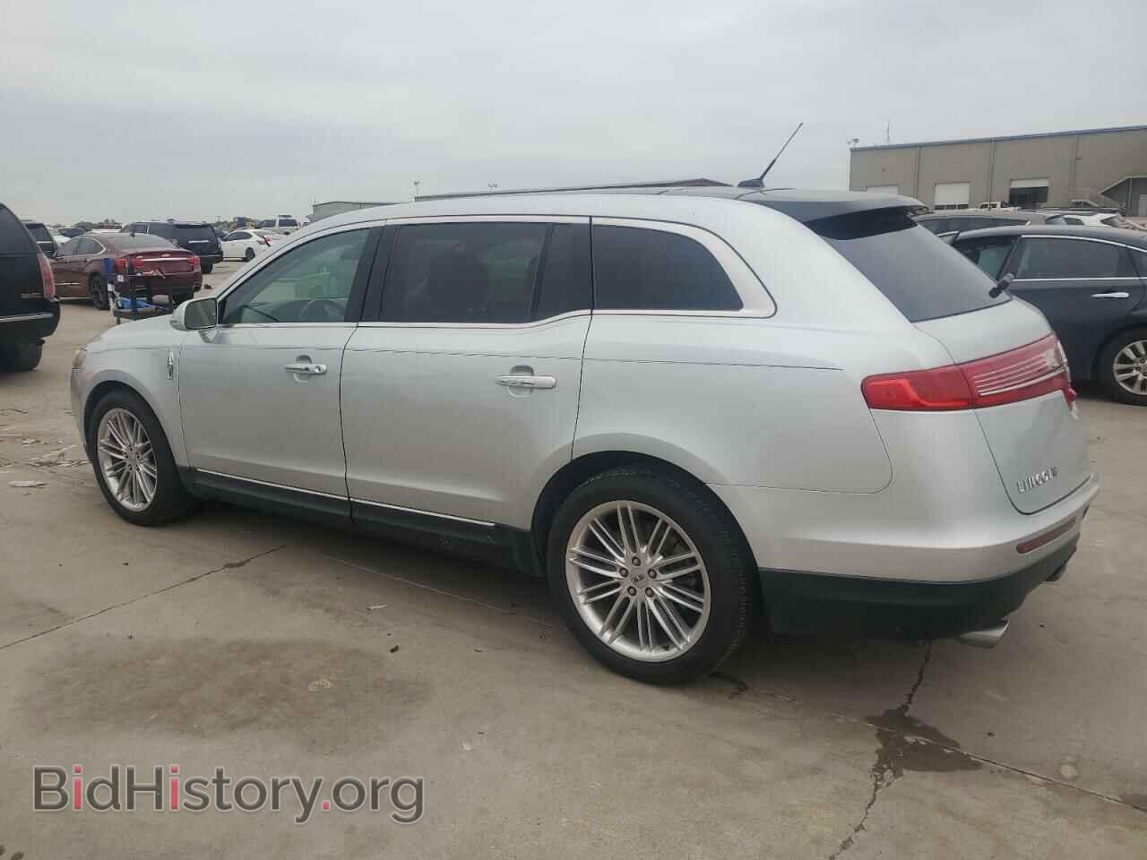 2013 LINCOLN MKT - VIN: 2LMHJ5AT4DBL50046 - Фото 2