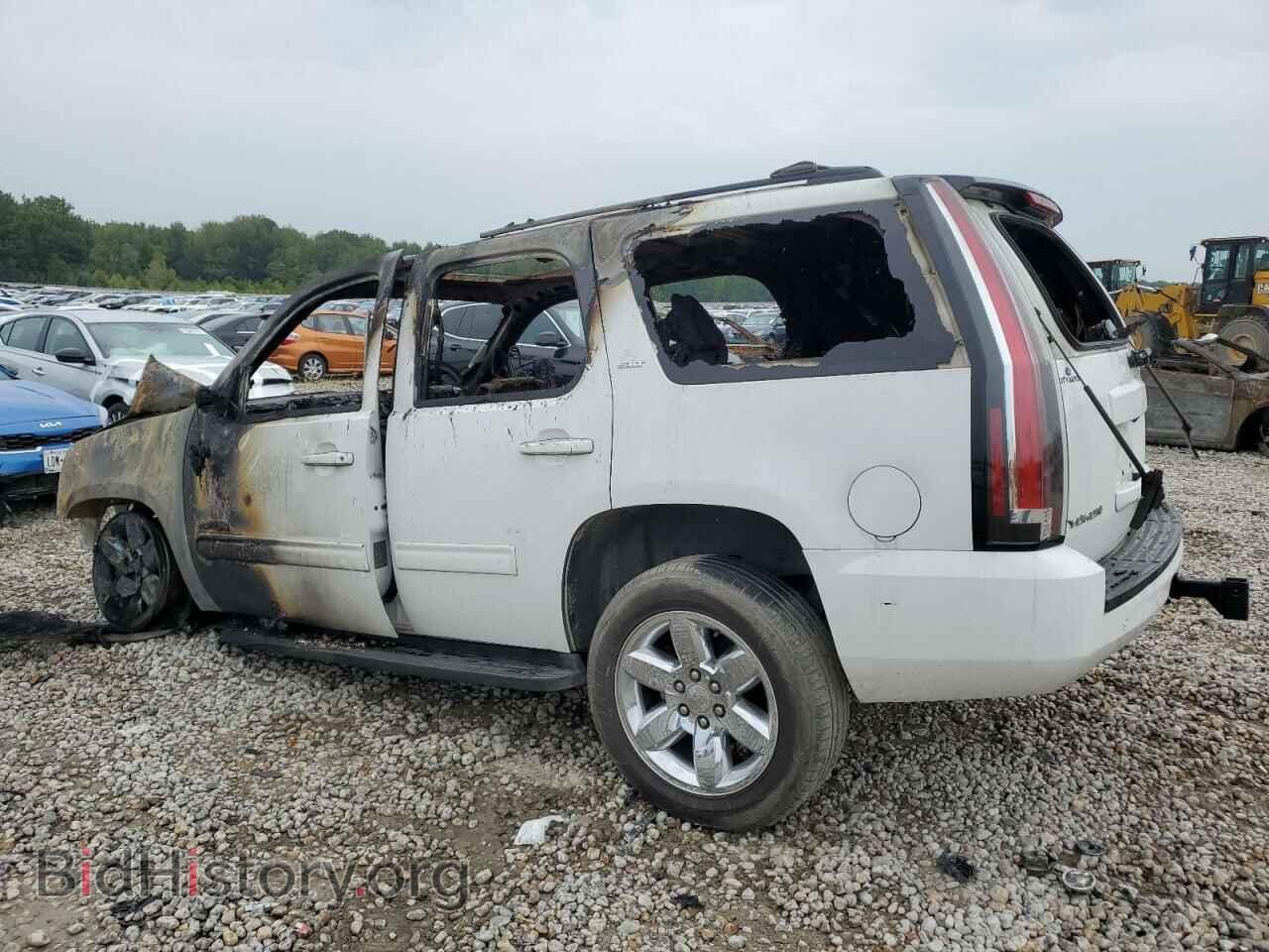 2013 GMC YUKON - VIN: 1GKS2CE09DR156640 - Фото 2