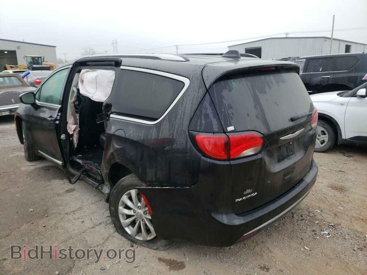 2018 CHRYSLER PACIFICA - VIN: 2C4RC1BG4JR119885 - Фото 3
