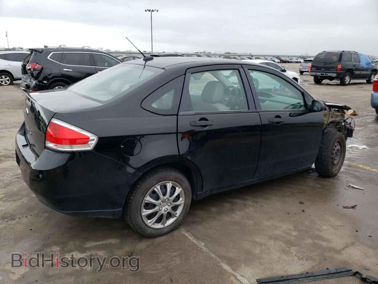 2010 FORD FOCUS - VIN: 1FAHP3EN8AW192597 - Фото 3