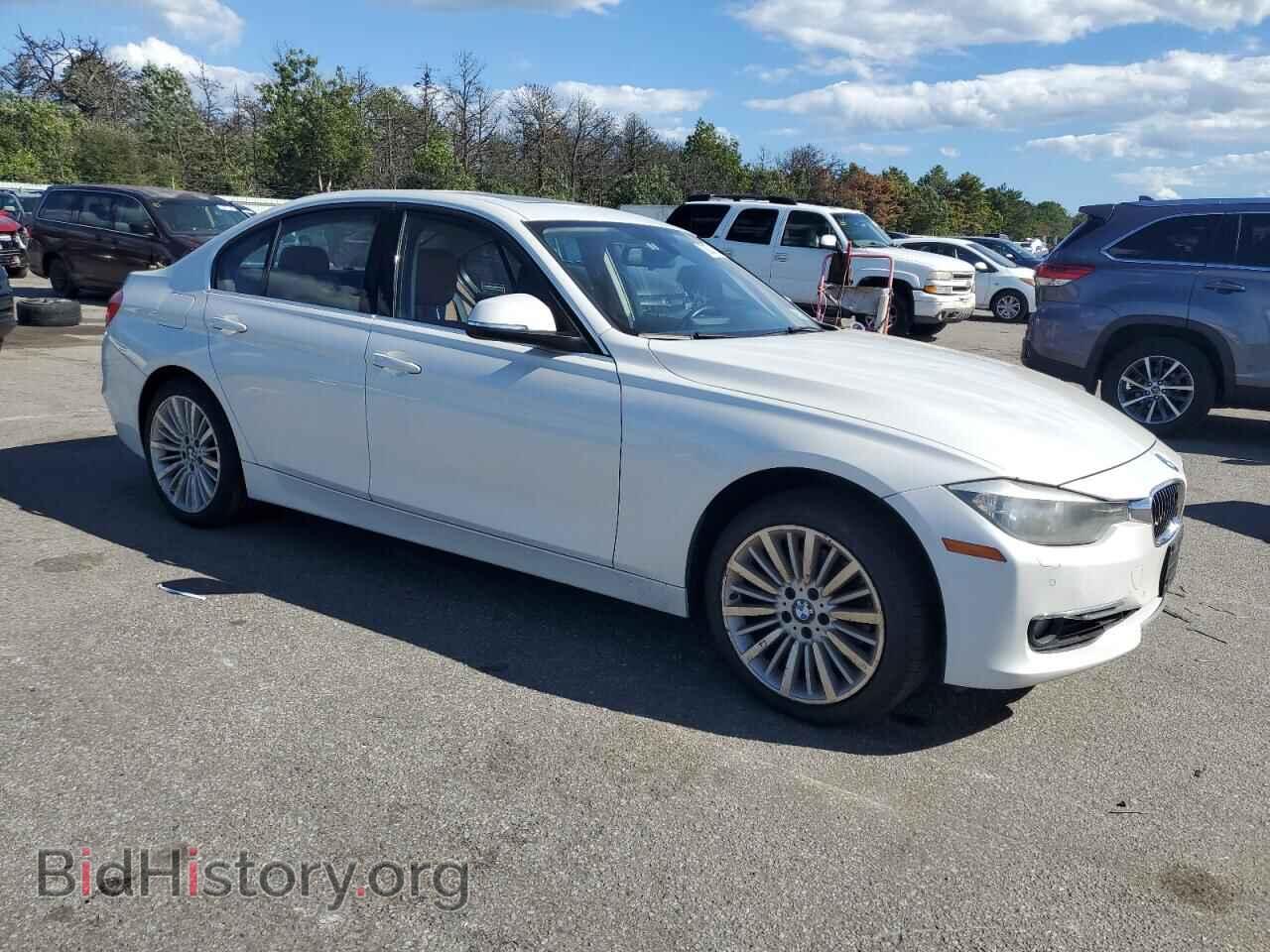 2014 BMW 3 SERIES - VIN: WBA3B5C53EP541292 - Фото 4