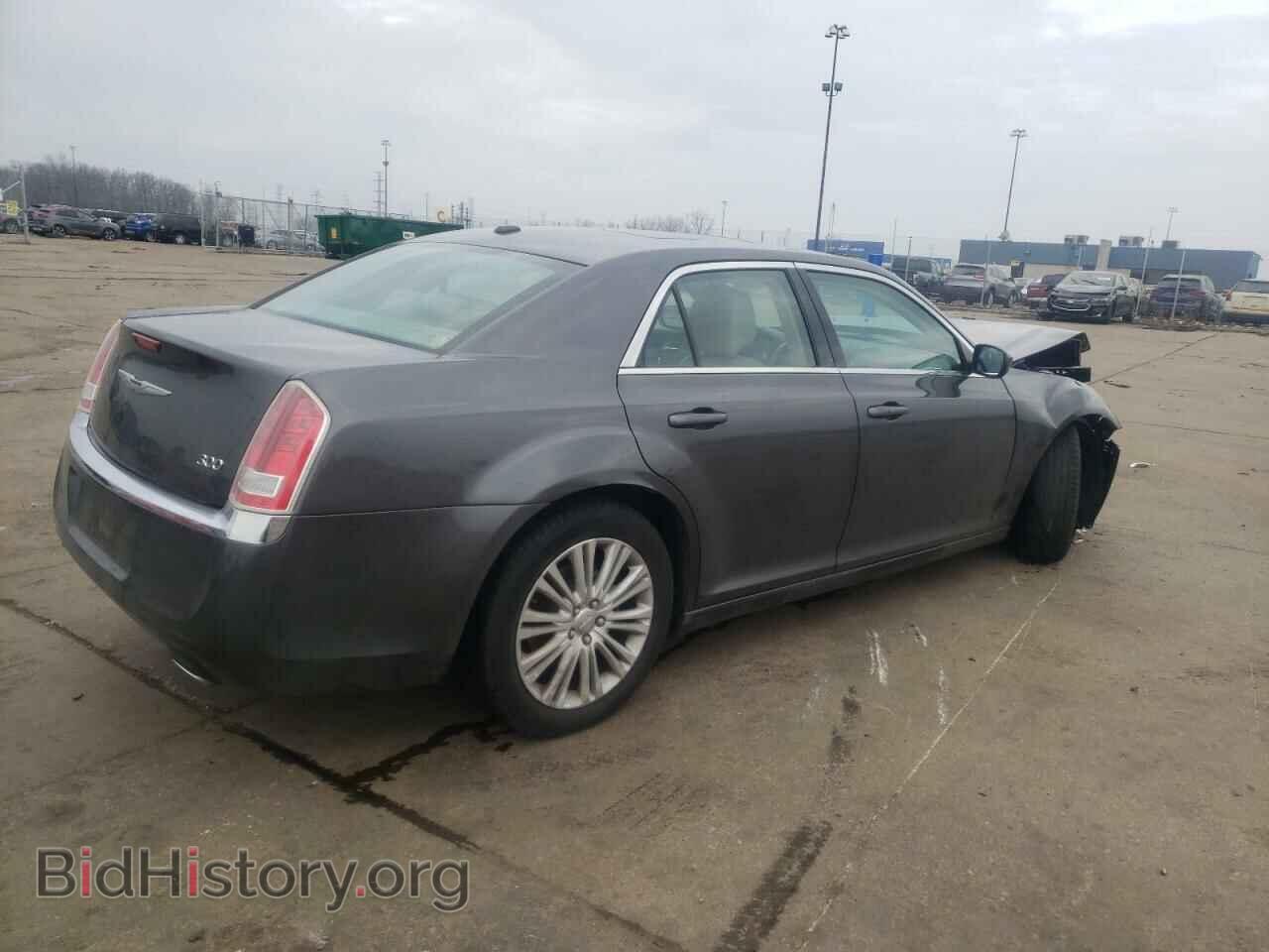 2013 CHRYSLER 300 - VIN: 2C3CCARG9DH576928 - Фото 3