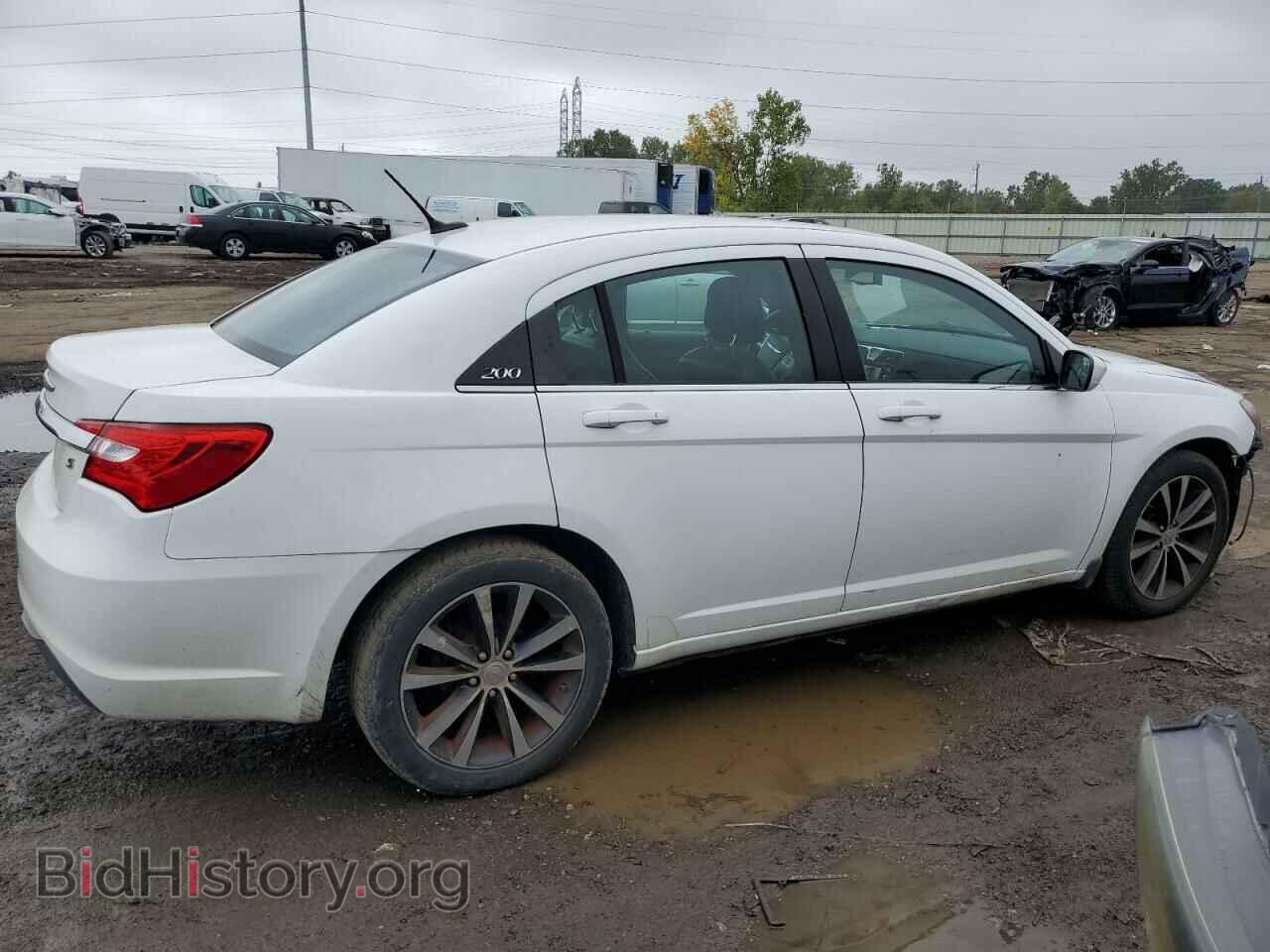 2012 CHRYSLER 200 - VIN: 1C3CCBHG6CN254017 - Фото 3