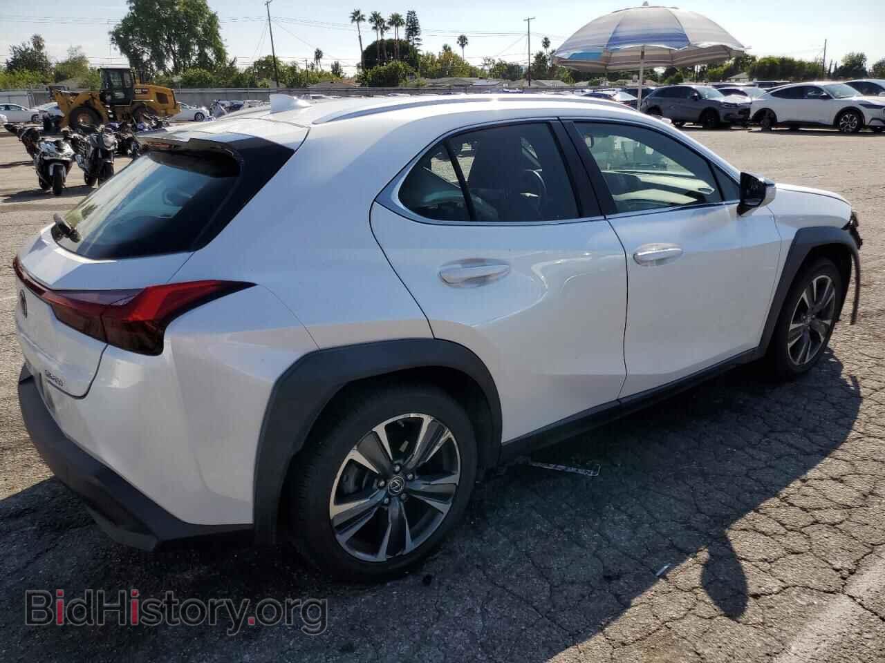 2019 LEXUS UX 200 - VIN: JTHY3JBHXK2002136 - Фото 3