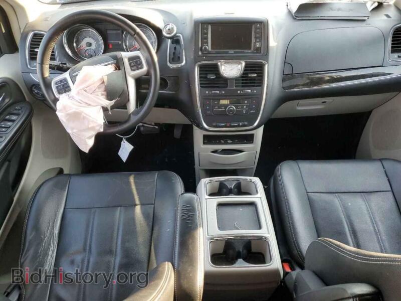 2016 Chrysler MINIVAN (VIN 2C4RC1BG9GR281200) — photo 8 of 13