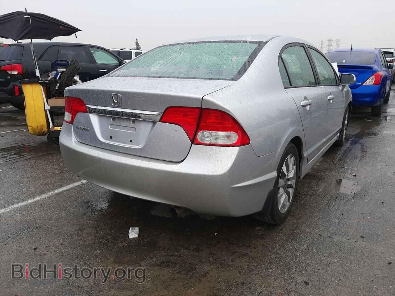 2010 HONDA CIVIC - VIN: 19XFA1F89AE026163 - Фото 4