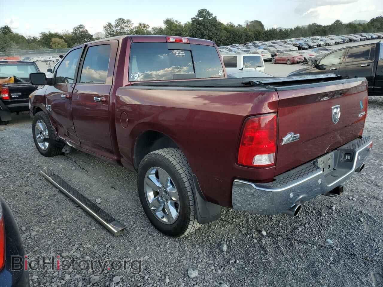 2017 RAM 1500 - VIN: 3C6RR7LT7HG564934 - Photo 2