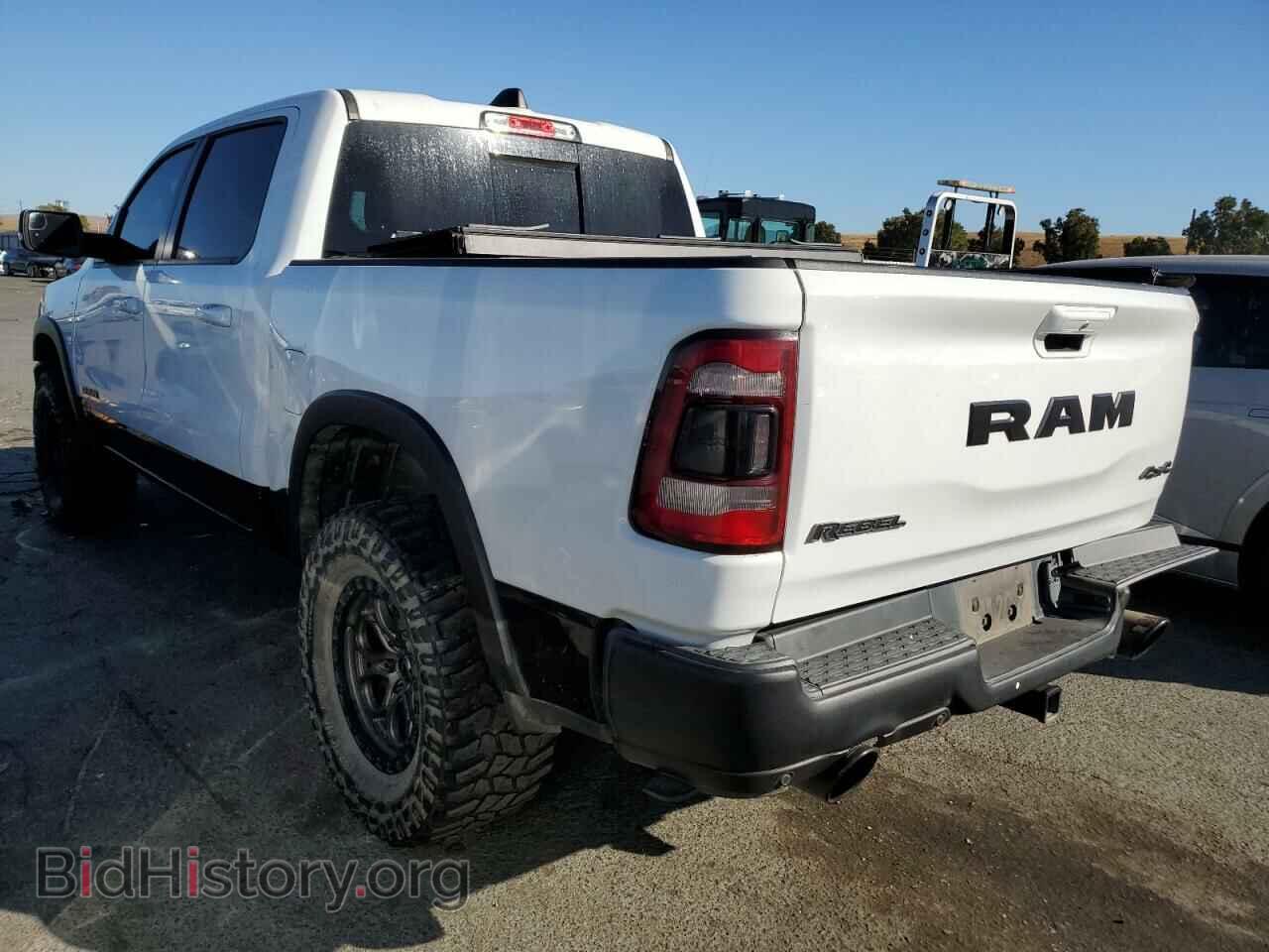 2020 RAM 1500 - VIN: 1C6SRFLT0LN138031 - Фото 2