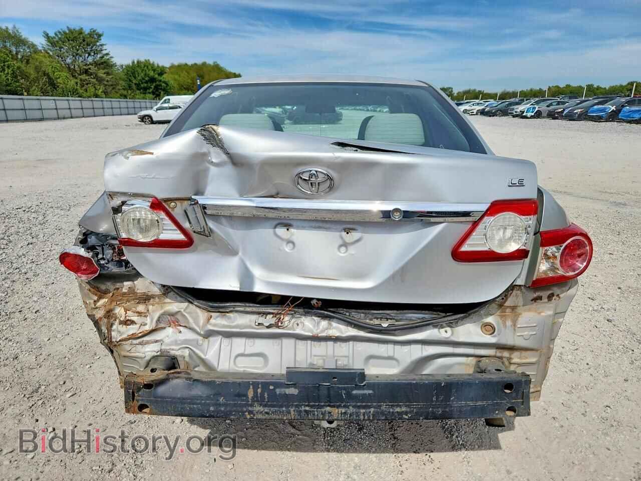 2011 Toyota COROLLA (VIN 2T1BU4EE7BC634603) — фото 6 из 15