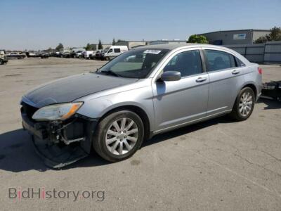 2013 Chrysler 200 Touring, серебристый — VIN 1C3CCBBG6DN635294, Copart