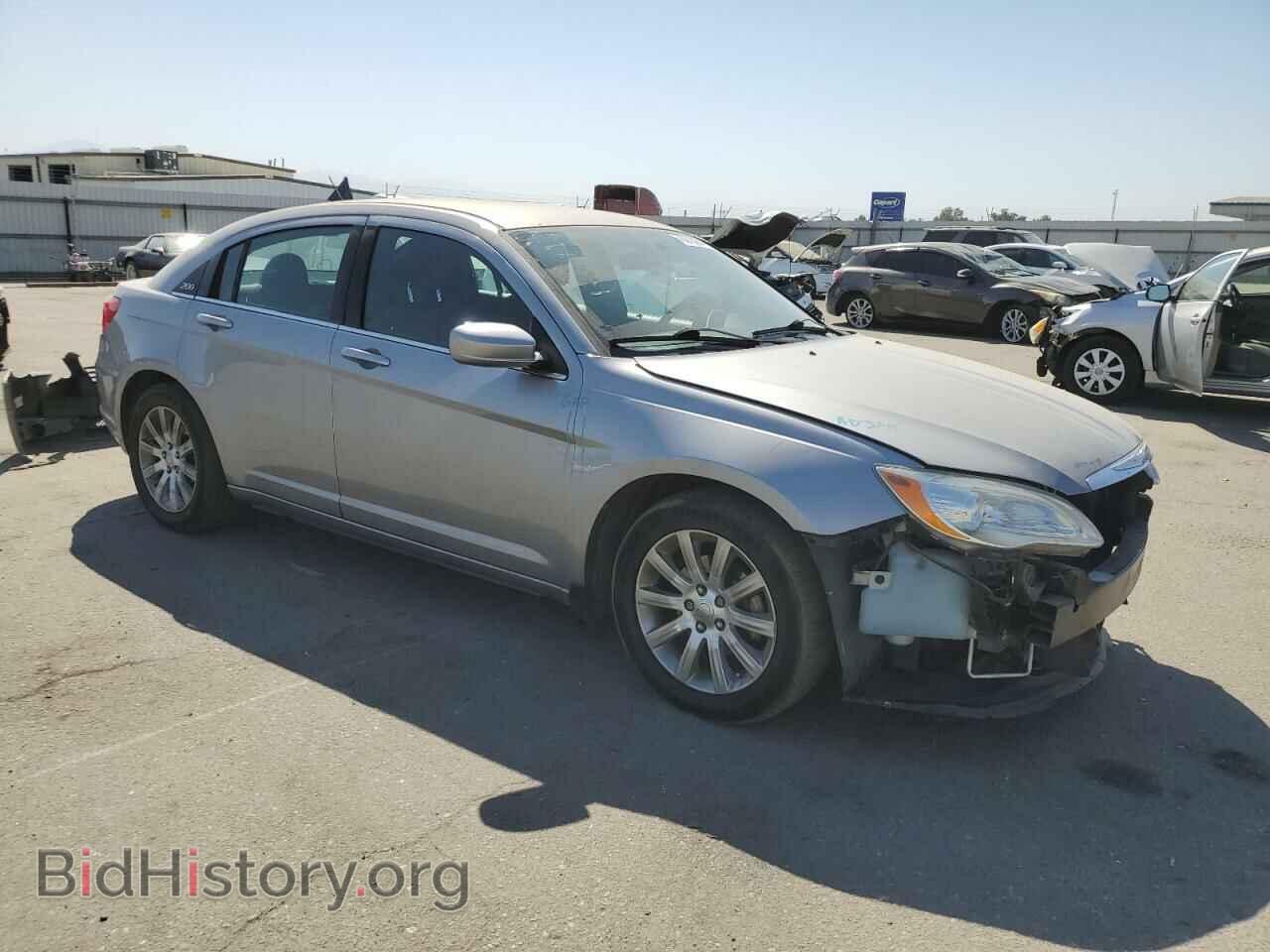 2013 CHRYSLER 200 - VIN: 1C3CCBBG6DN635294 - Фото 4