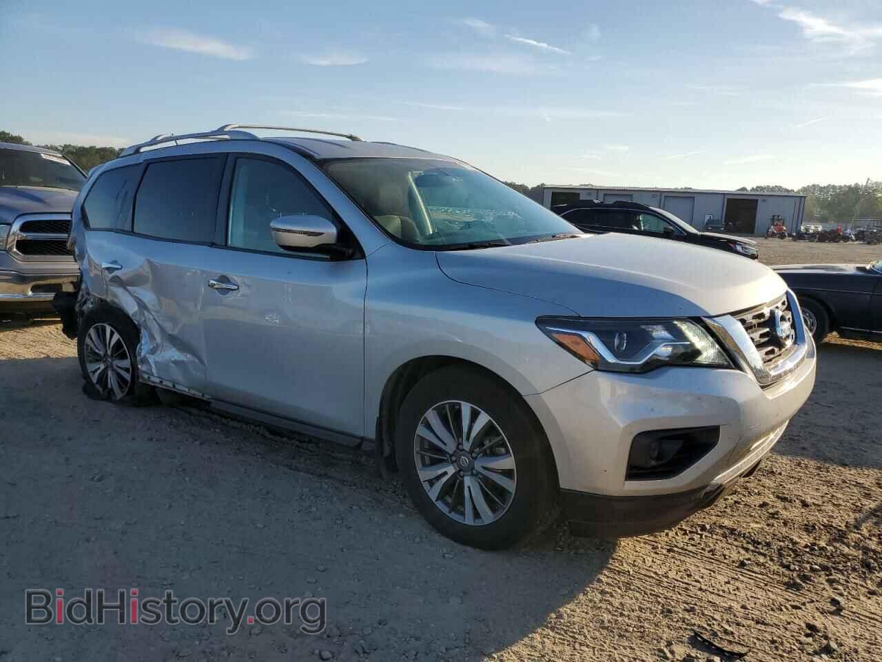 2017 NISSAN PATHFINDER - VIN: 5N1DR2MM2HC908925 - Фото 4