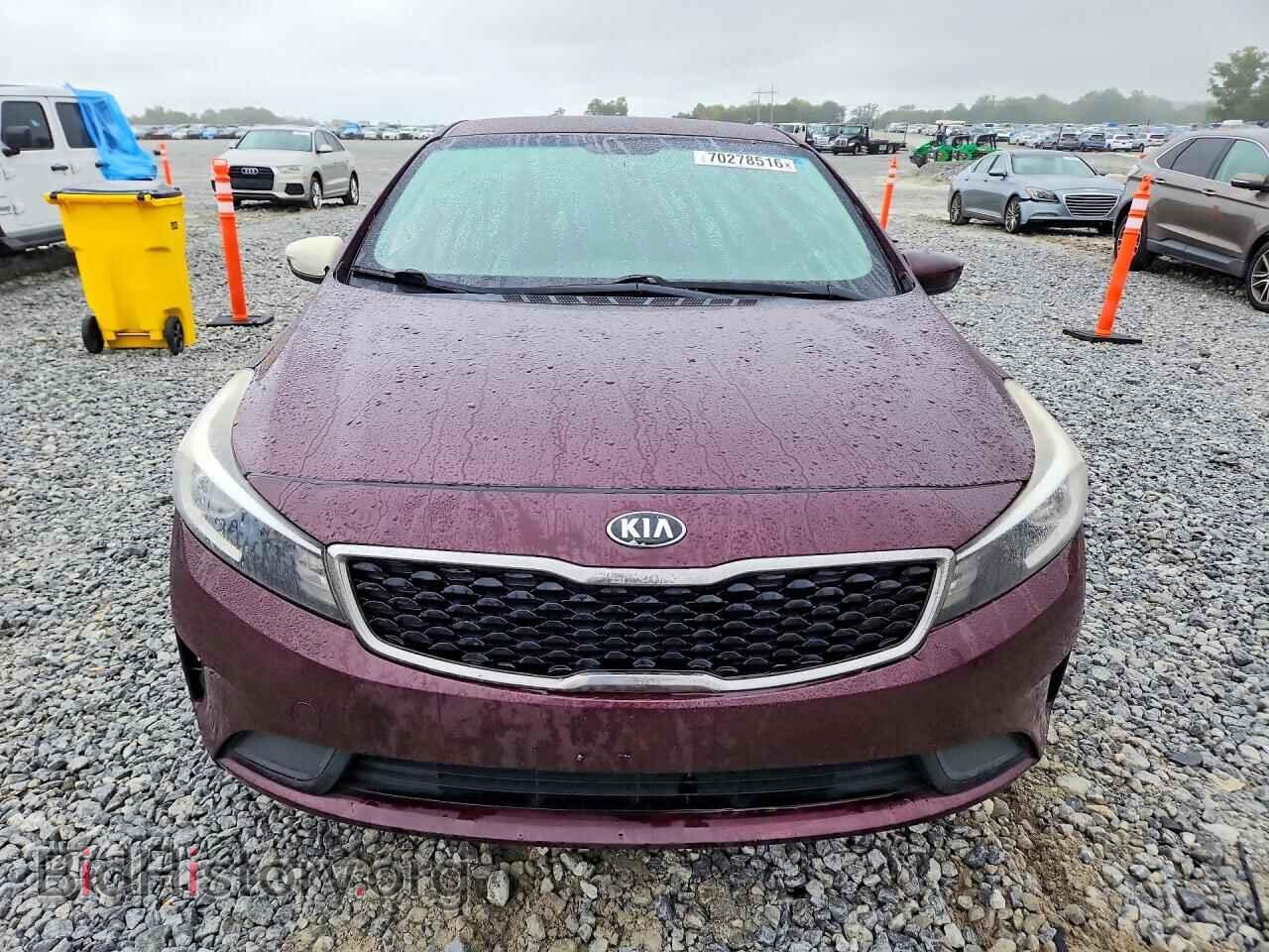 2017 KIA FORTE - VIN: 3KPFK4A7XHE048308 - Photo 5