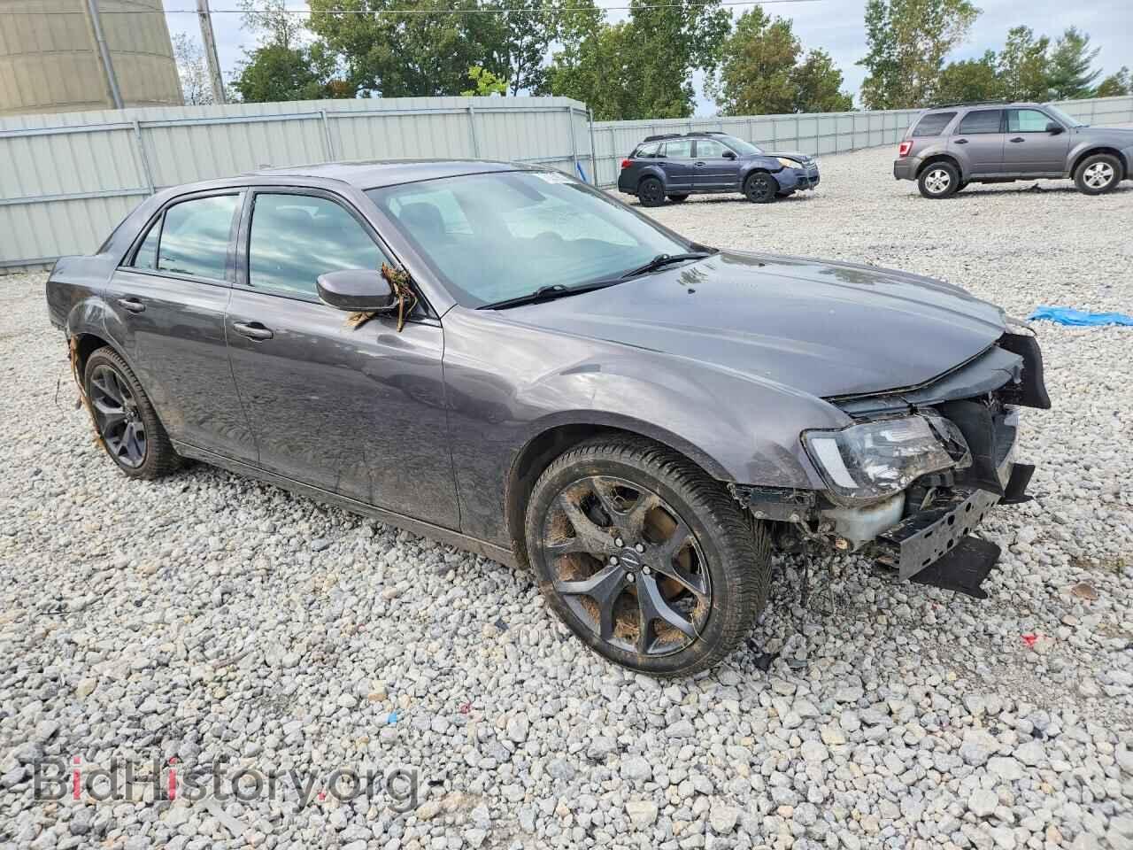 2021 CHRYSLER 300 - VIN: 2C3CCABG4MH528893 - Фото 4