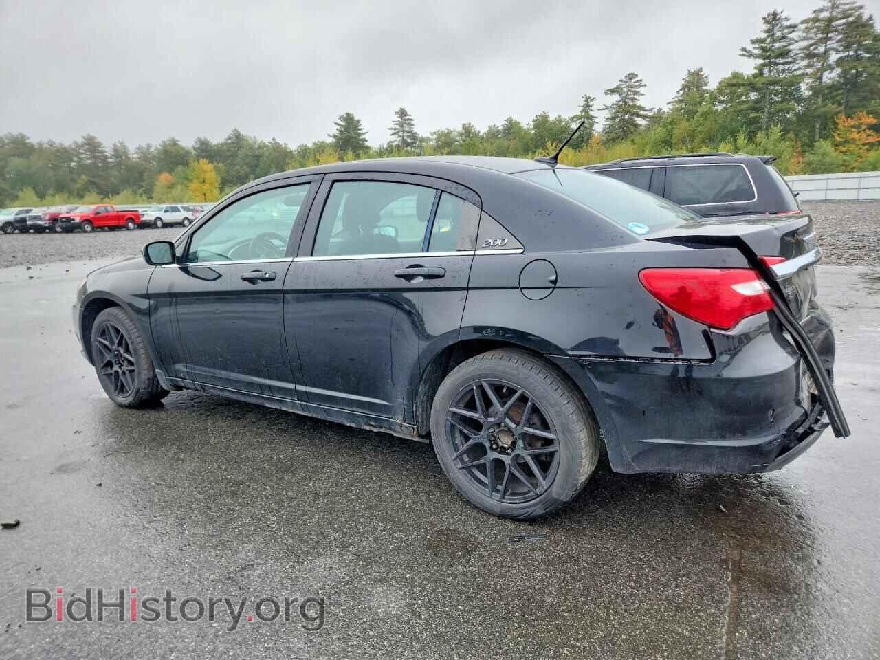 2013 CHRYSLER 200 - VIN: 1C3CCBBG7DN720127 - Photo 2