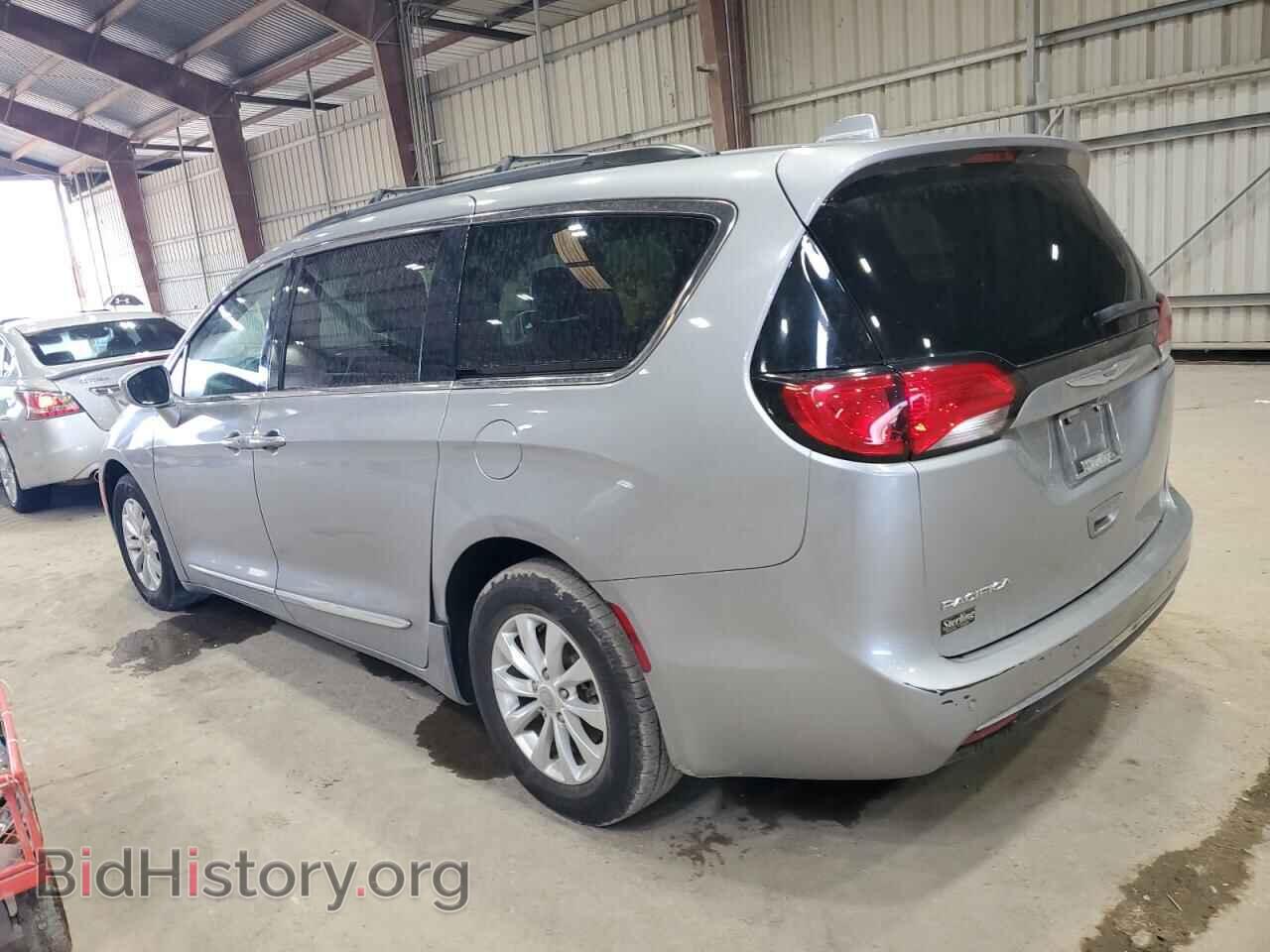 2017 CHRYSLER PACIFICA - VIN: 2C4RC1BG3HR543908 - Фото 2
