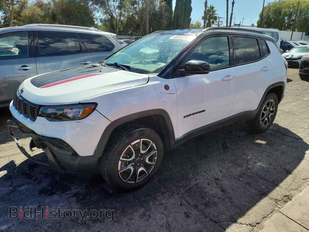Фотография 3C4NJDDN6ST557372 - JEEP COMPASS 2025