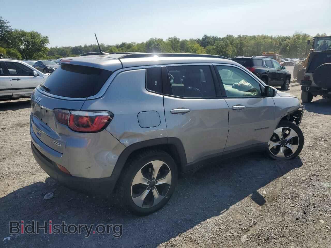 2018 JEEP COMPASS - VIN: 3C4NJDBB9JT104080 - Фото 3