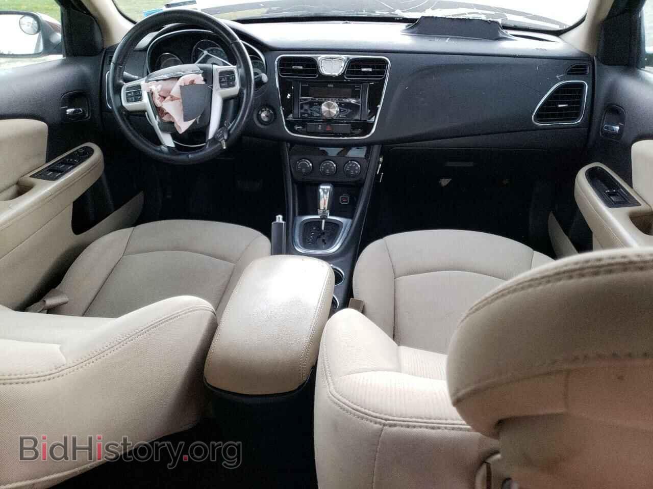 2012 CHRYSLER 200 - VIN: 1C3CCBBG0CN189593 - Фото 8