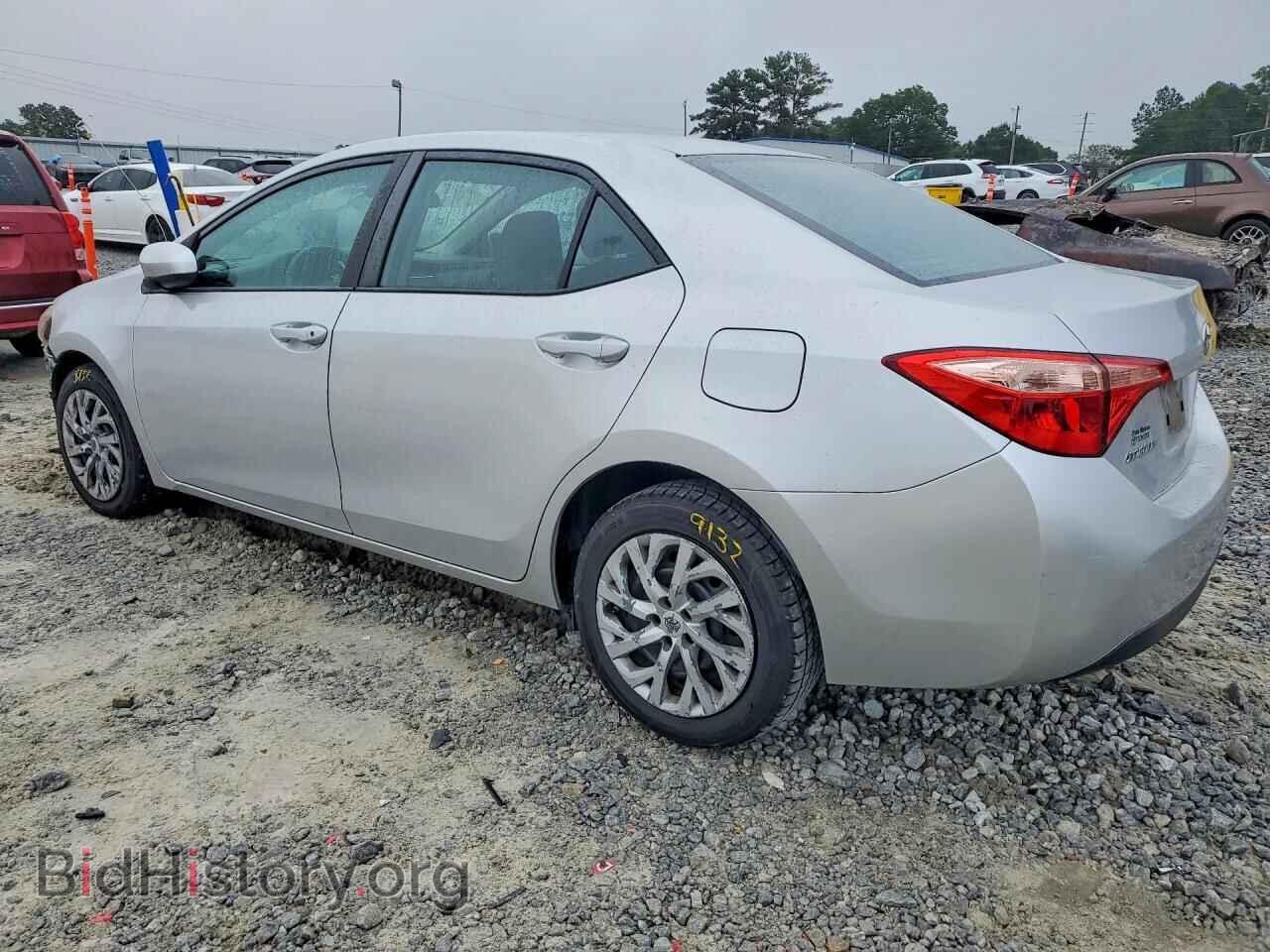 2017 TOYOTA COROLLA - VIN: 5YFBURHE2HP707135 - Фото 2