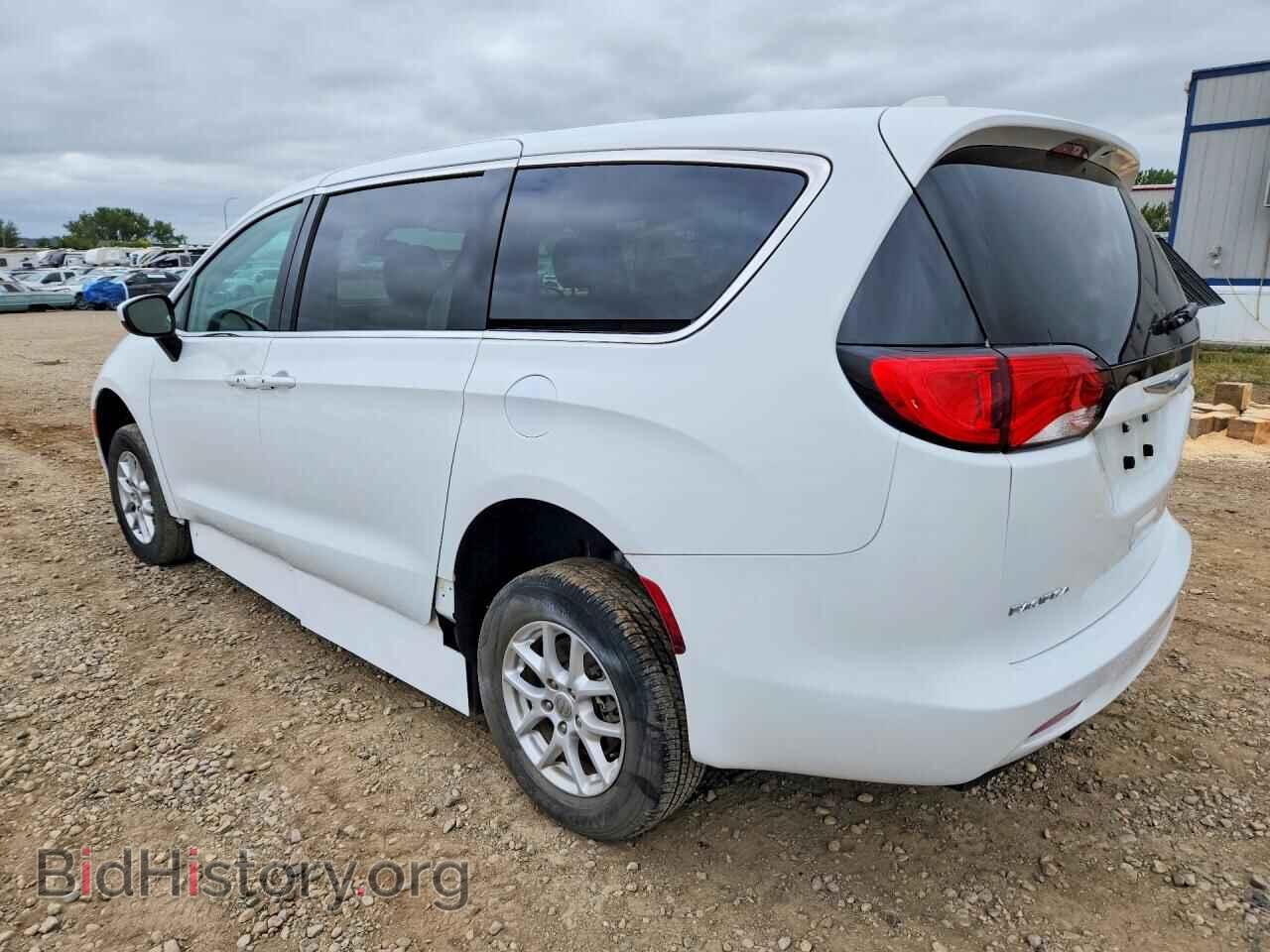 2017 CHRYSLER PACIFICA - VIN: 2C4RC1CG5HR500945 - Фото 2