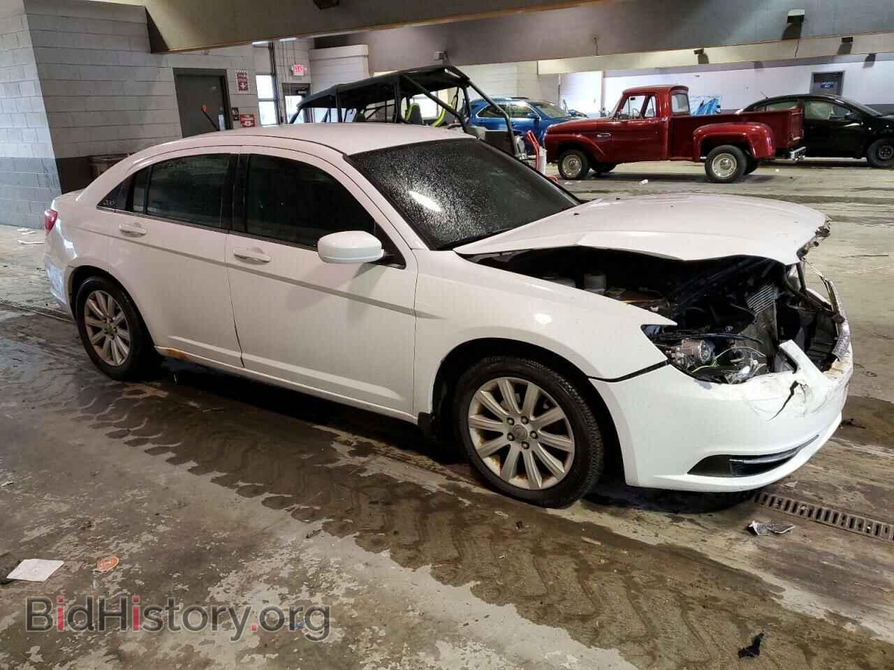 2012 CHRYSLER 200 - VIN: 1C3CCBBB8CN104780 - Photo 4