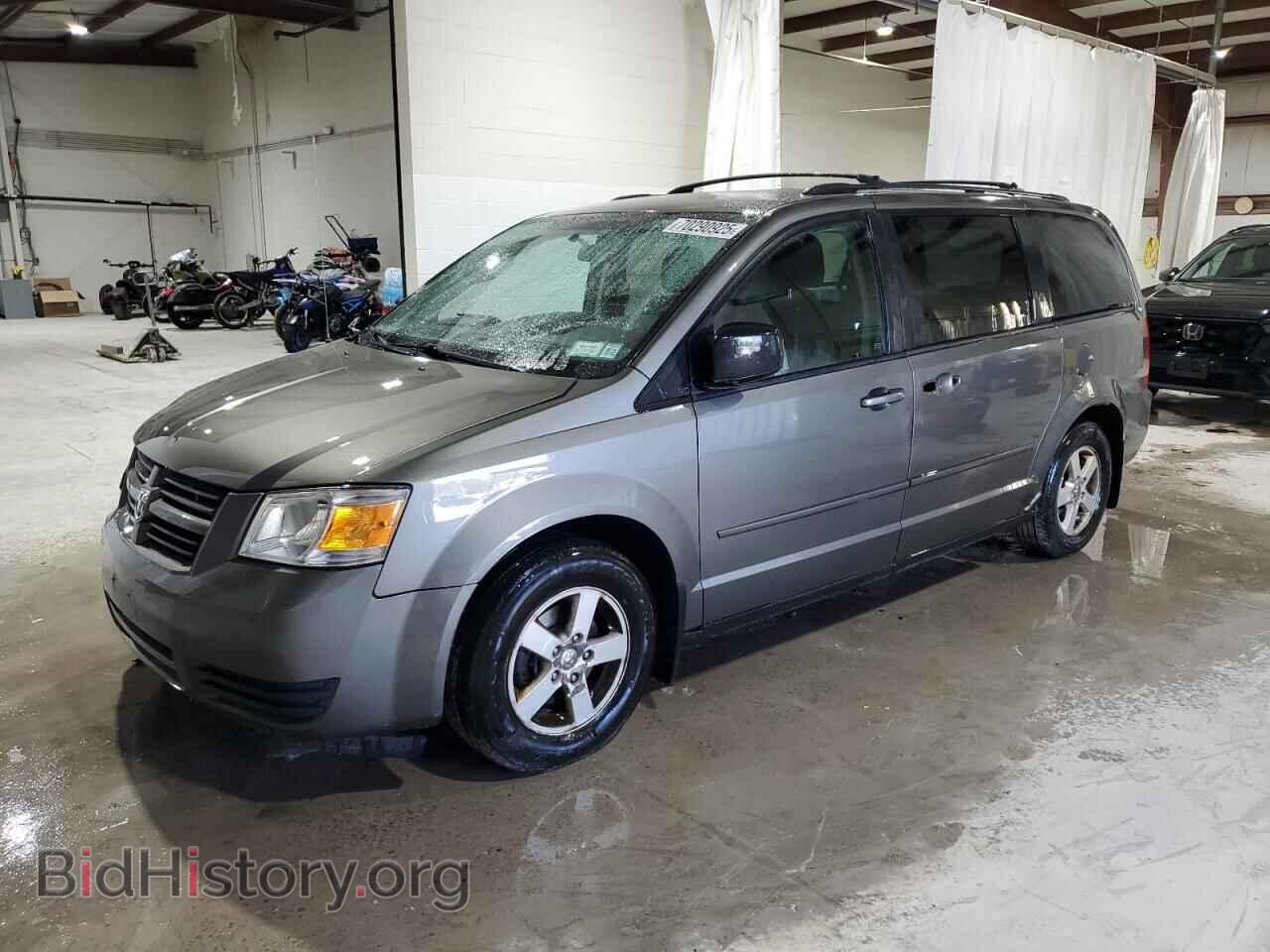 Фотография 2D4RN3D19AR363999 - DODGE CARAVAN 2010
