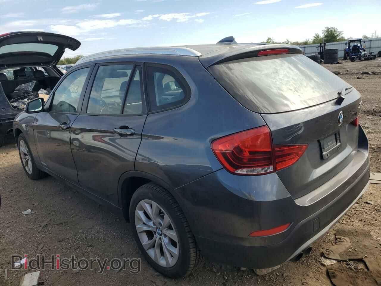 2013 BMW X1 - VIN: WBAVL1C54DVR87850 - Фото 2